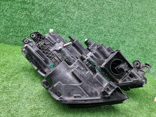 Фара левая Skoda Kodiaq (2016-2022) LED