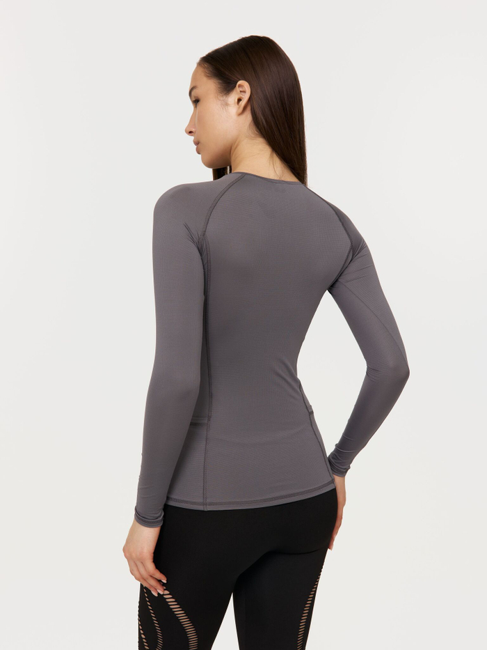 Лонгслив с длинным рукавом и карманами