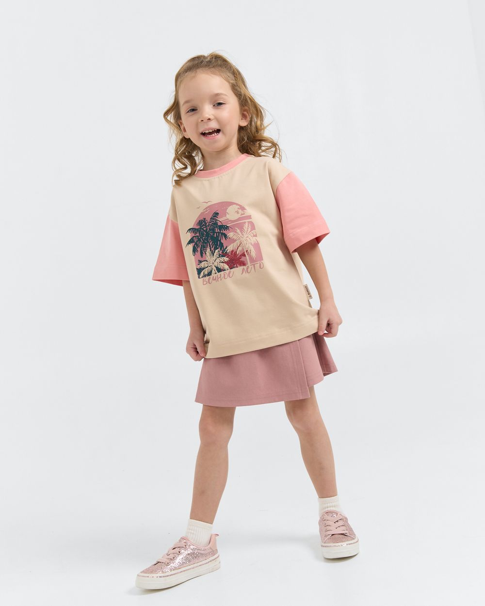 Футболка оверсайз "Крем-брюле/Пудра" с принтом