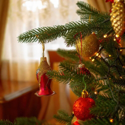 Искусственная новогодняя елка Царь Елка Фаворит, литая, 220 см