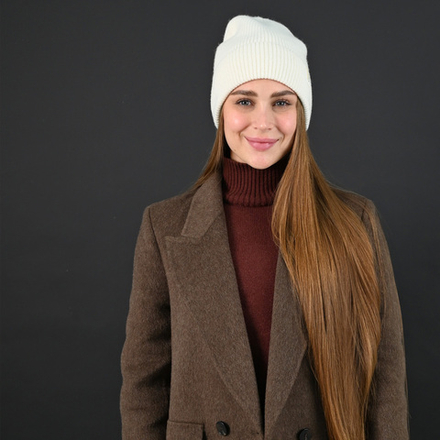 Шапка VAKSILK из натуральной шерсти и шёлка АЙВОРИ