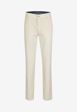 Garvey_7900-34_front