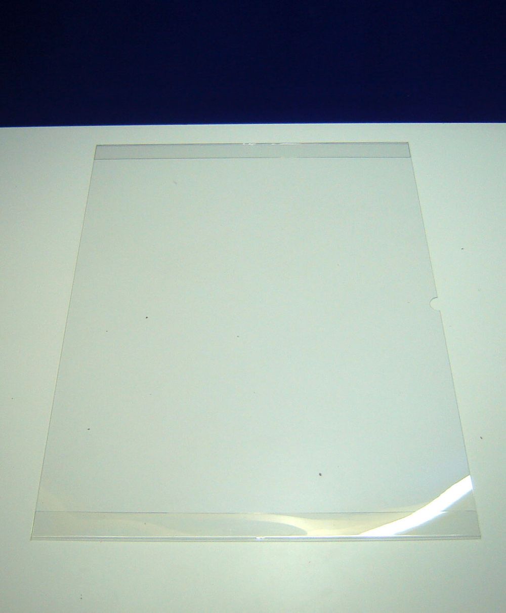 Карман информационный вертикальный №2 А2 без скотча