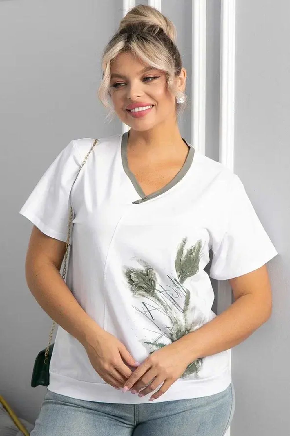 Блуза Лотус НЬЮ (белая/хаки) Б13976-20М LT Collection