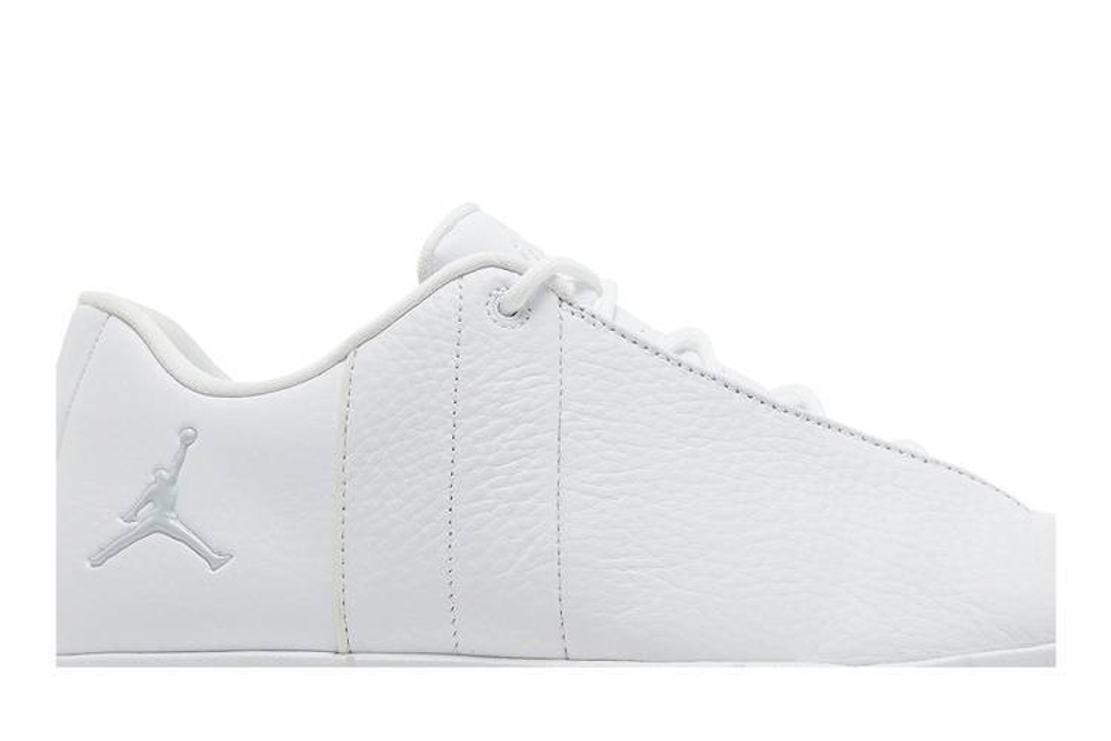 Jordan Team Elite 2 Low Hyper Sneakers