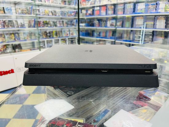Sony Playstation 4 Slim 1TB CUH-2208B, Без коробки, S/N: 02274526101365021  (PS4, Б/У)