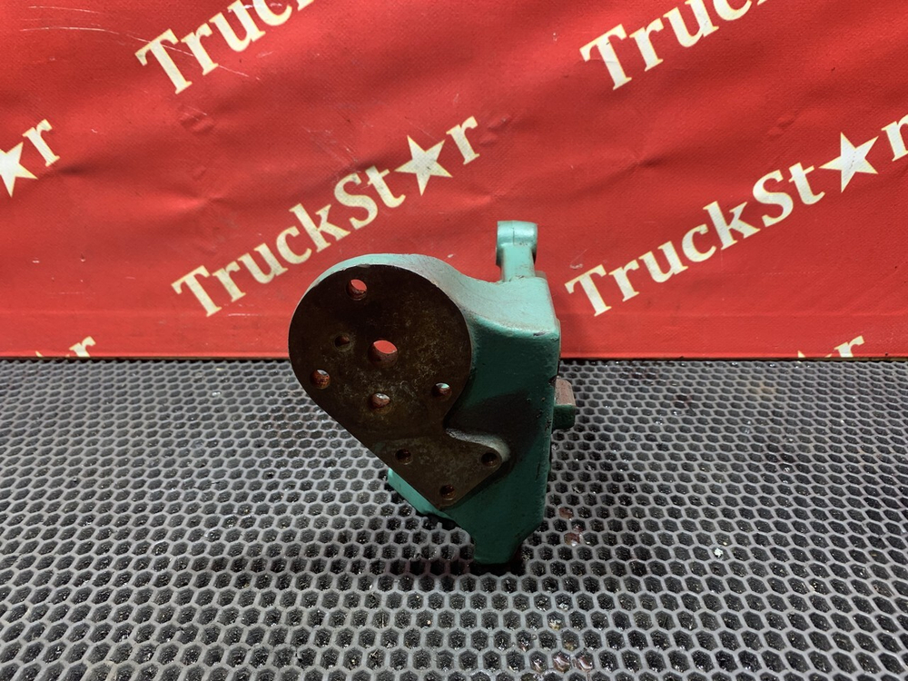 Кронштейн ролика натяжителя