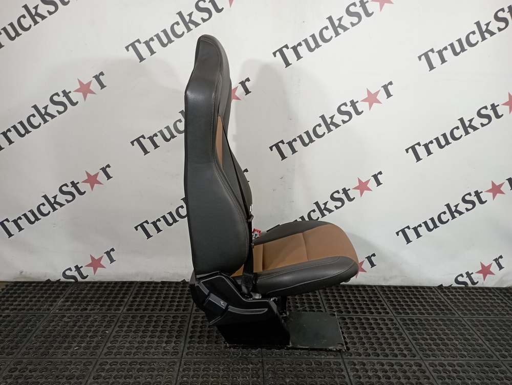 Сиденье пассажирское механическое 2022г.