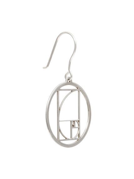 Серьги Золотое сечение Фибоначчи в круге из серебра, правая, вид полубоком крючком назад