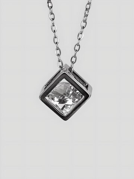 Подвеска Fashion Jewelry куб со стразом внутри и с цепочкой в комплекте
