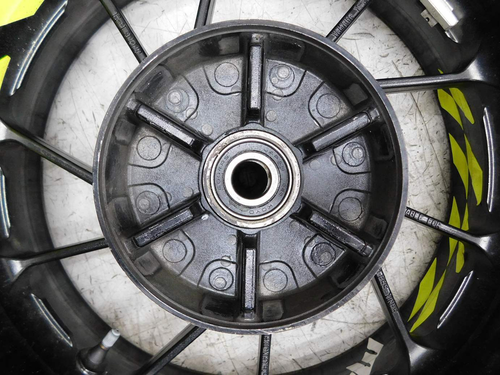 Колесо заднее Yamaha MT-09A RN52