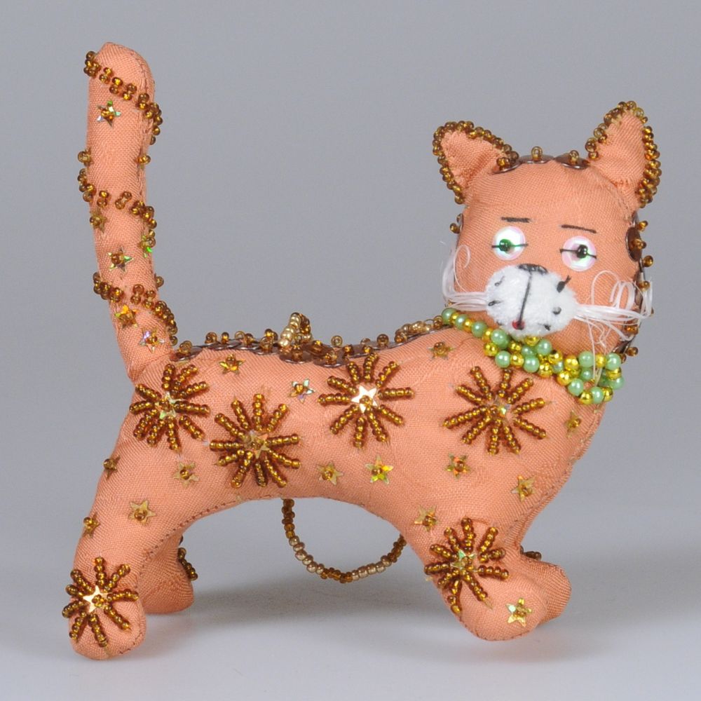 Бисерная ёлочная игрушка Кот