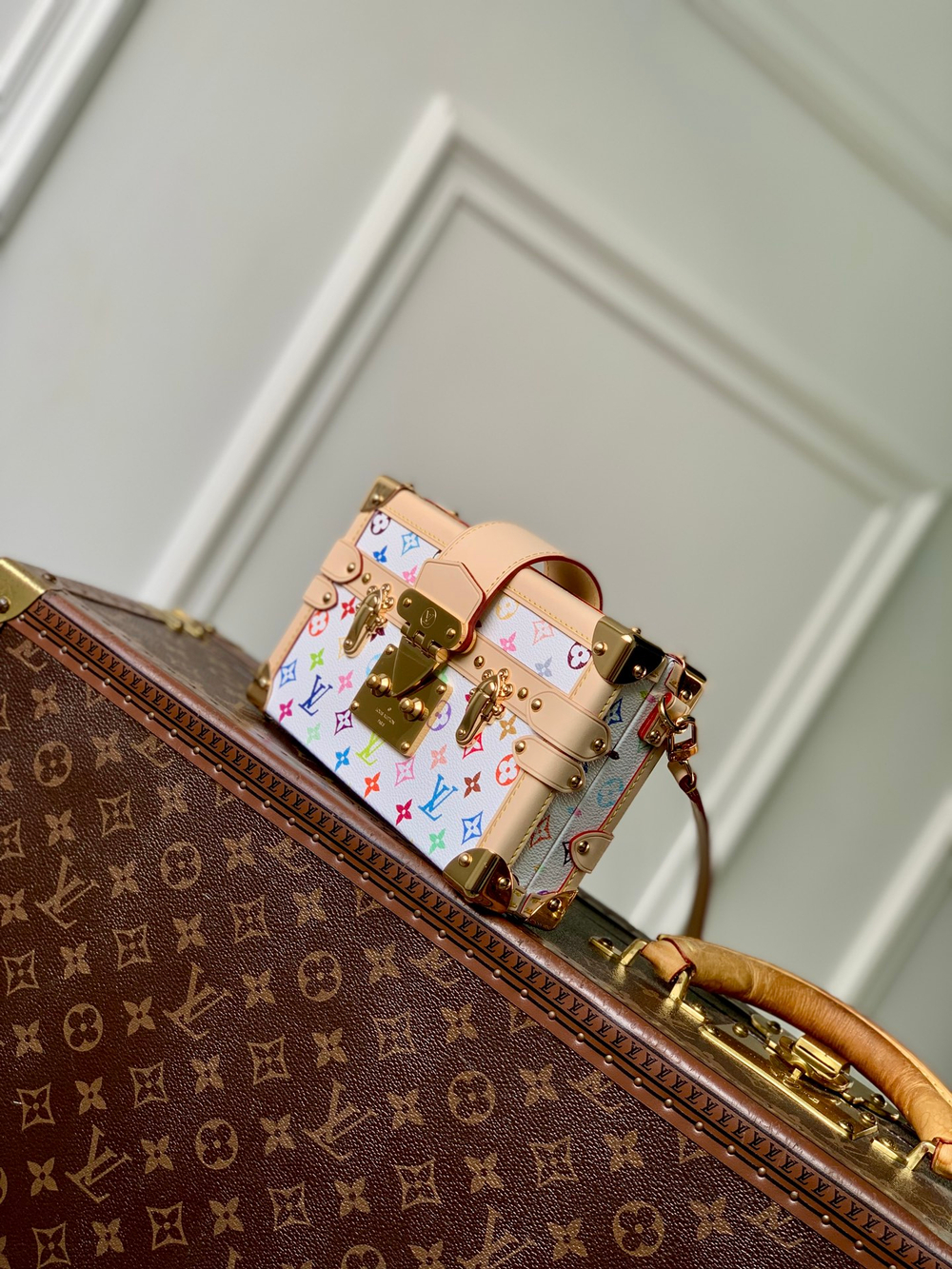 Louis Vuitton Petite Malle