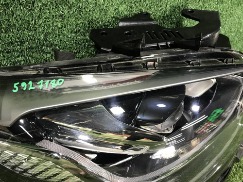 Фара правая Kia K900 KH (2018-2022) LED