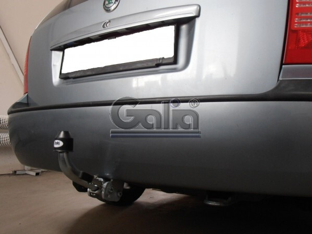 Фаркоп оцинкованный Galia S085A для Skoda Octavia I седан/универсал 1998-2004, Octavia Tour 2004-2010(паспорт и сертификат в комплекте)(без электрики)
