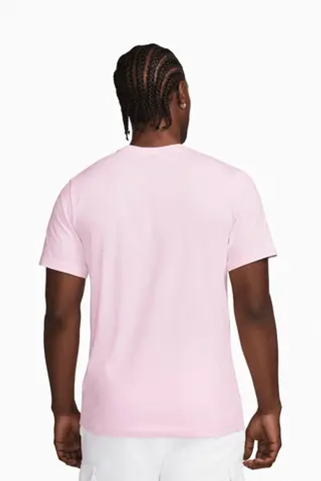 Футболка Nike Sportswear Club - розовый