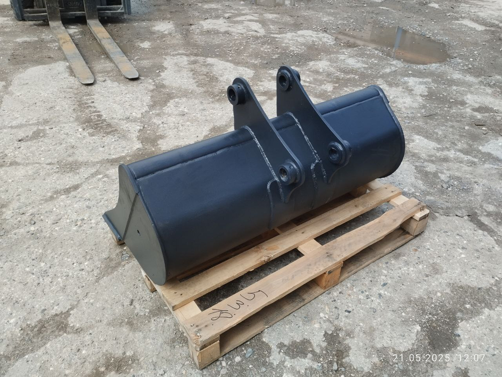 Ковш JCB 3CX, 4CX, 5CX планировочный 1200 мм