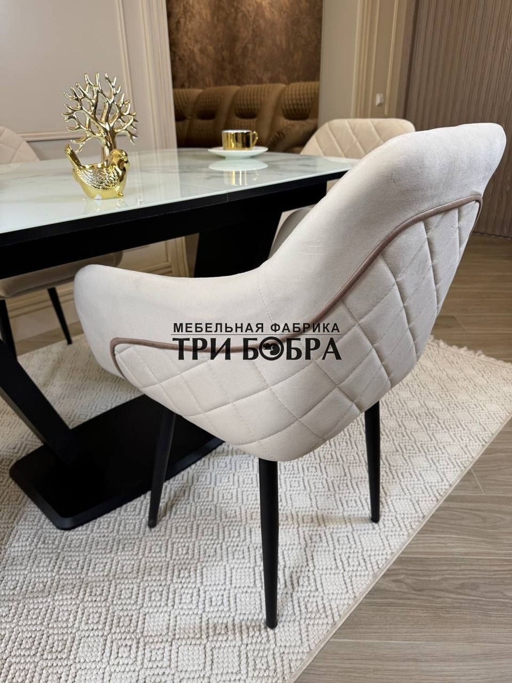 Кухонный раскладной стол "Прадо" белый мрамор и 4 стула ШЕЛЛ