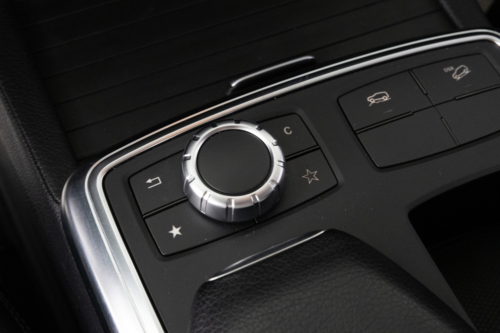 Mercedes-Benz M-Class, 2012 год