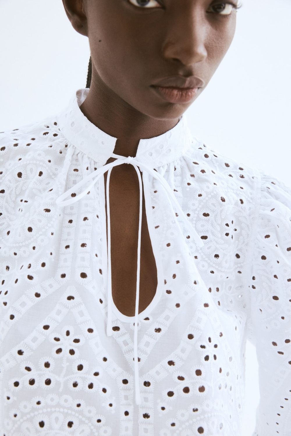 Блузка broderie anglaise