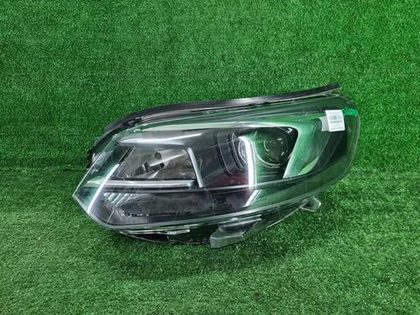 Фара левая Opel Zafira Life (2019-н.в.) ксенон
