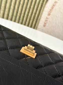 Chanel 2.55 28 cm (2 colors)