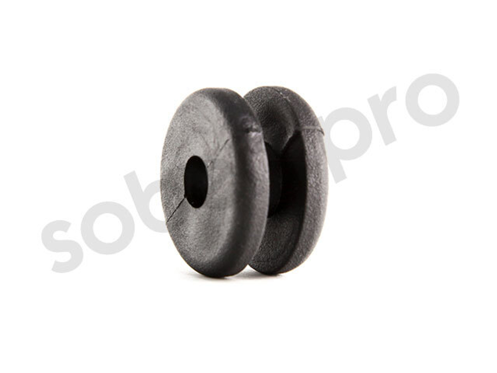 втулка проходная изоляционная резиновая