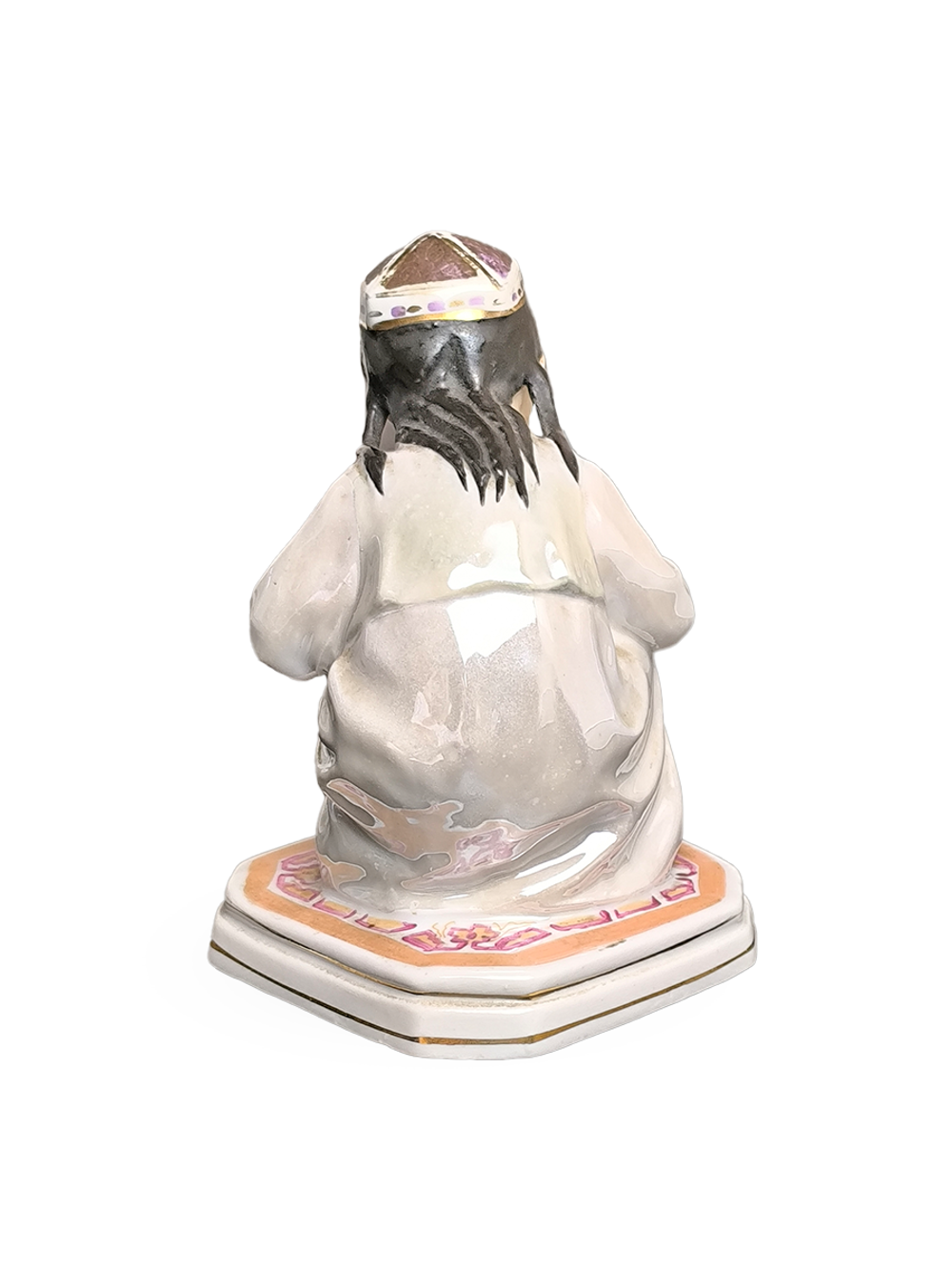 Фарфоровая статуэтка "Маленькая хозяйка" ДФЗ