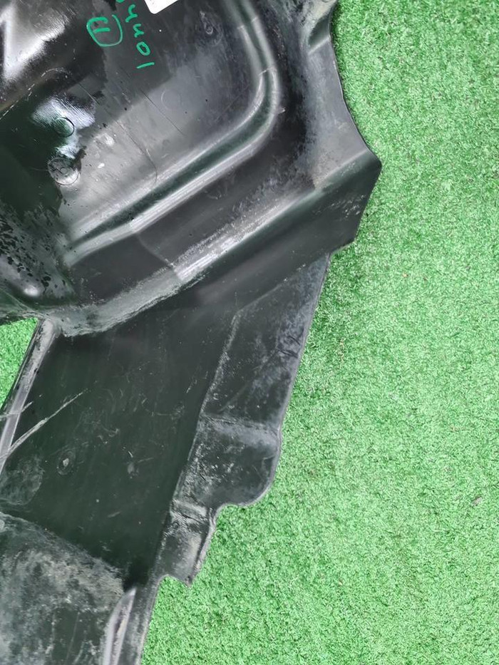 Подкрылок передний левый Mercedes E C238 (16-21)