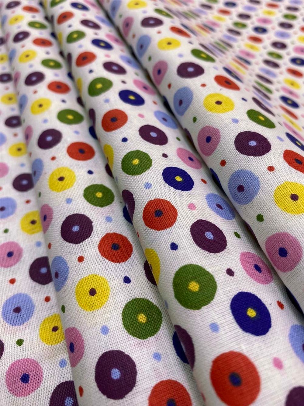 Наволочка комплект 2шт перкаль Сказка "Конфетти" 70x70 см на молнии