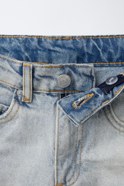 ZARA РАСКЛЕШЕННЫЕ ДЖИНСЫ С БЕСШОВНЫМИ НИЖНИМИ КРОМКАМИ, СИНИЙ