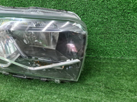 Битая Фара правая Lada X-RAY (2015-2022) галоген