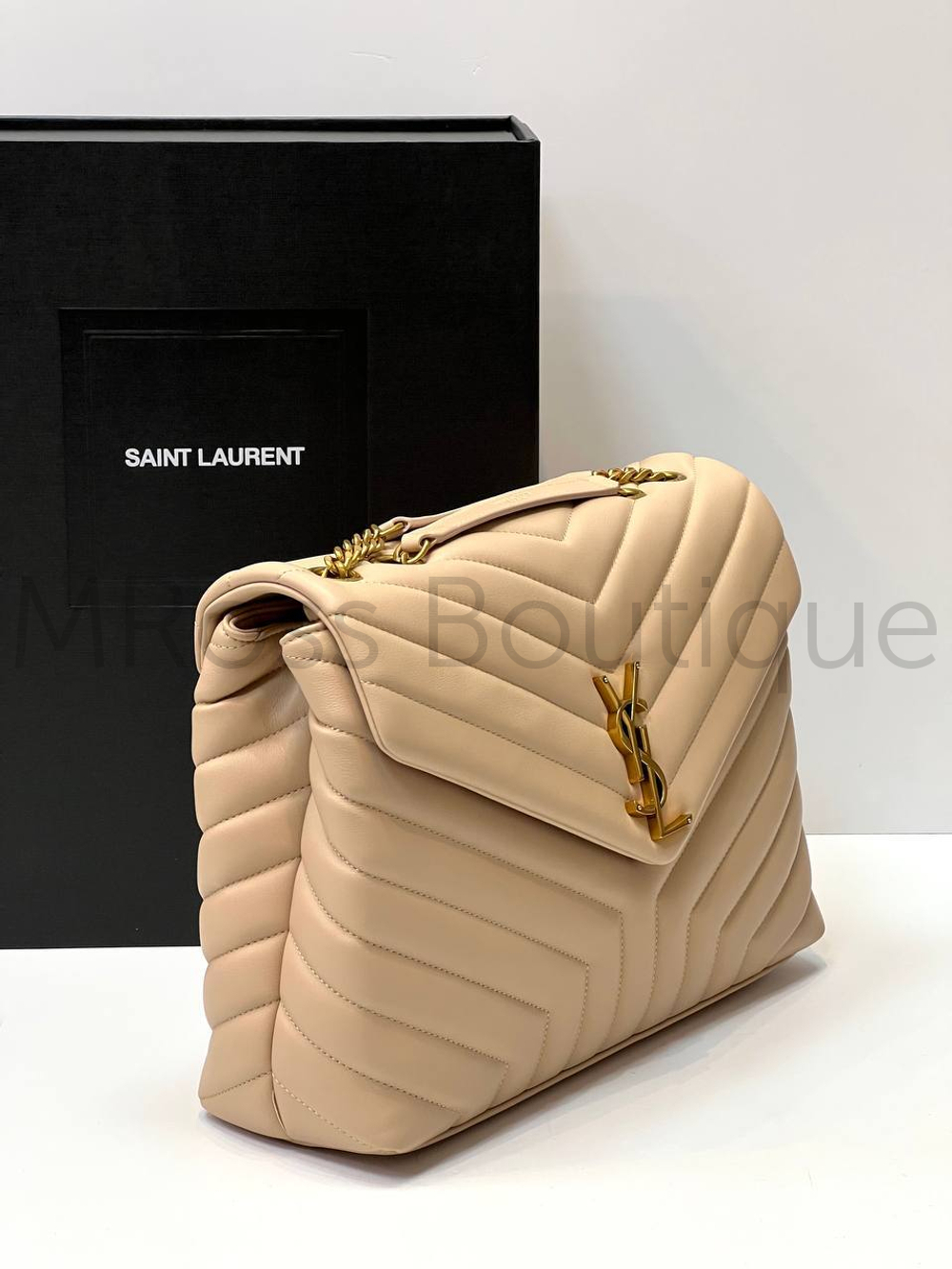Ysl store loulou medium