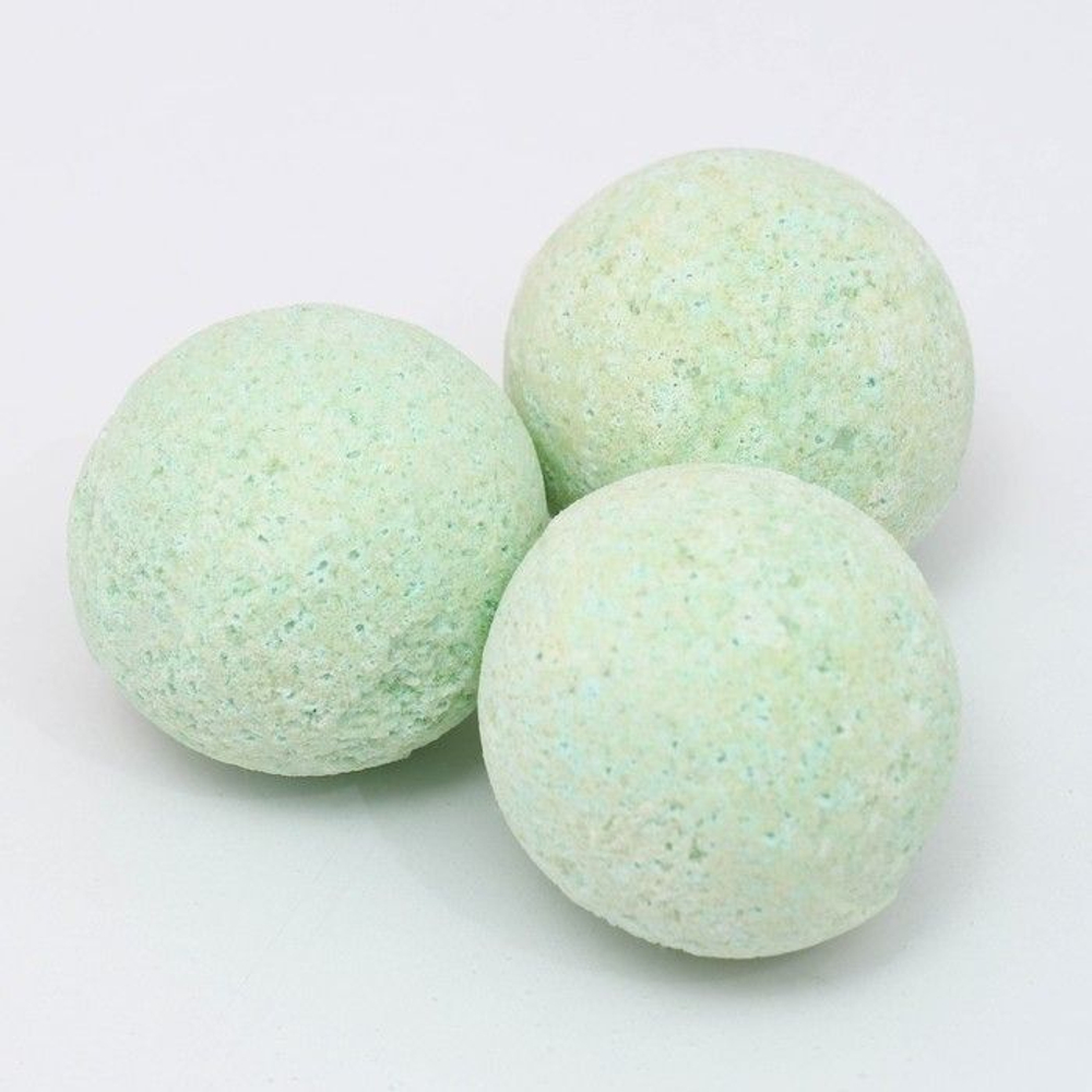 Набор из 3 бомбочек для ванны «Сияй круглый год» с ароматом яблочного пудинга (Цвет: не задано)