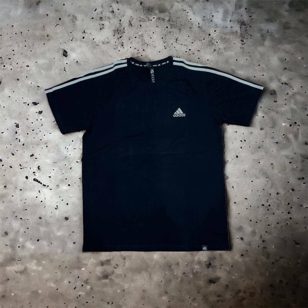 Футболка Adidas #3 • Черный