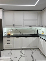 Кухонный гарнитур — фасады МДФ эмаль, корпус ЛДСП, столешница 40 мм