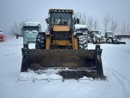 RUNMAX SE460* Экскаватор-погрузчик SE460 (Дизельный, 4,8 л, 102 л.с., АТ)