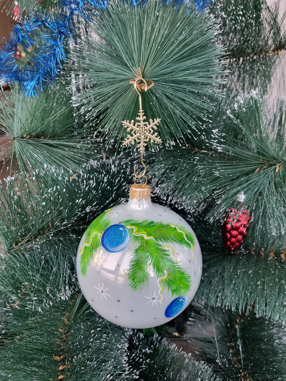 Шар стеклянный "снегурочка" ручная роспись