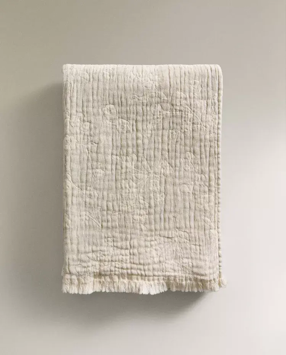 ZARA HOME ЖАККАРДОВЫЙ ПЛЕД С ЦВЕТОЧНЫМ УЗОРОМ, ЭКРЮ
