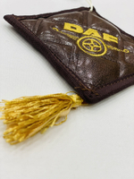 Ромб Daf (экокожа, коричневый с золотой вышивкой)