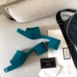 Gucci Rubber Slide Sandal