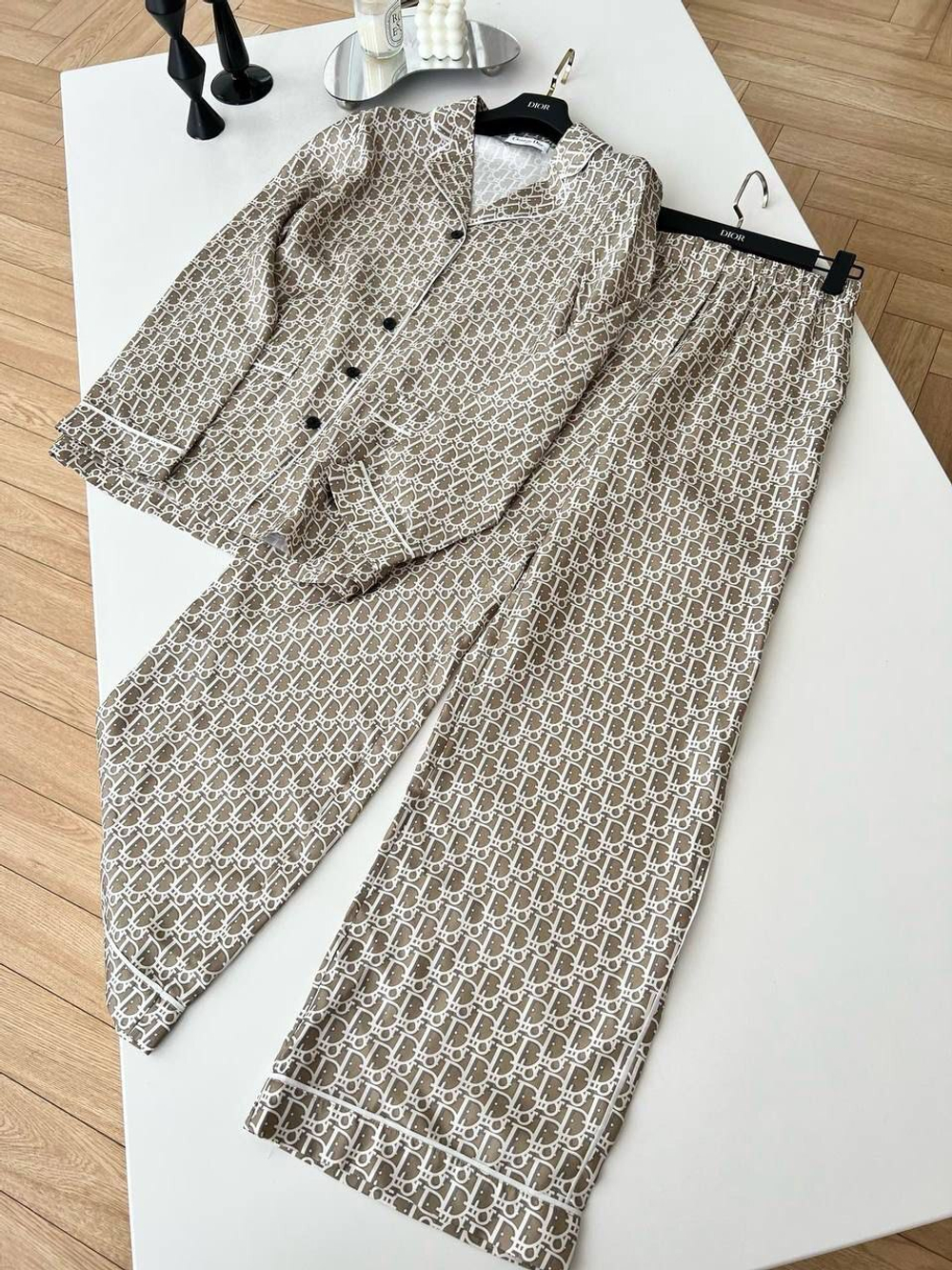 Костюм Dior