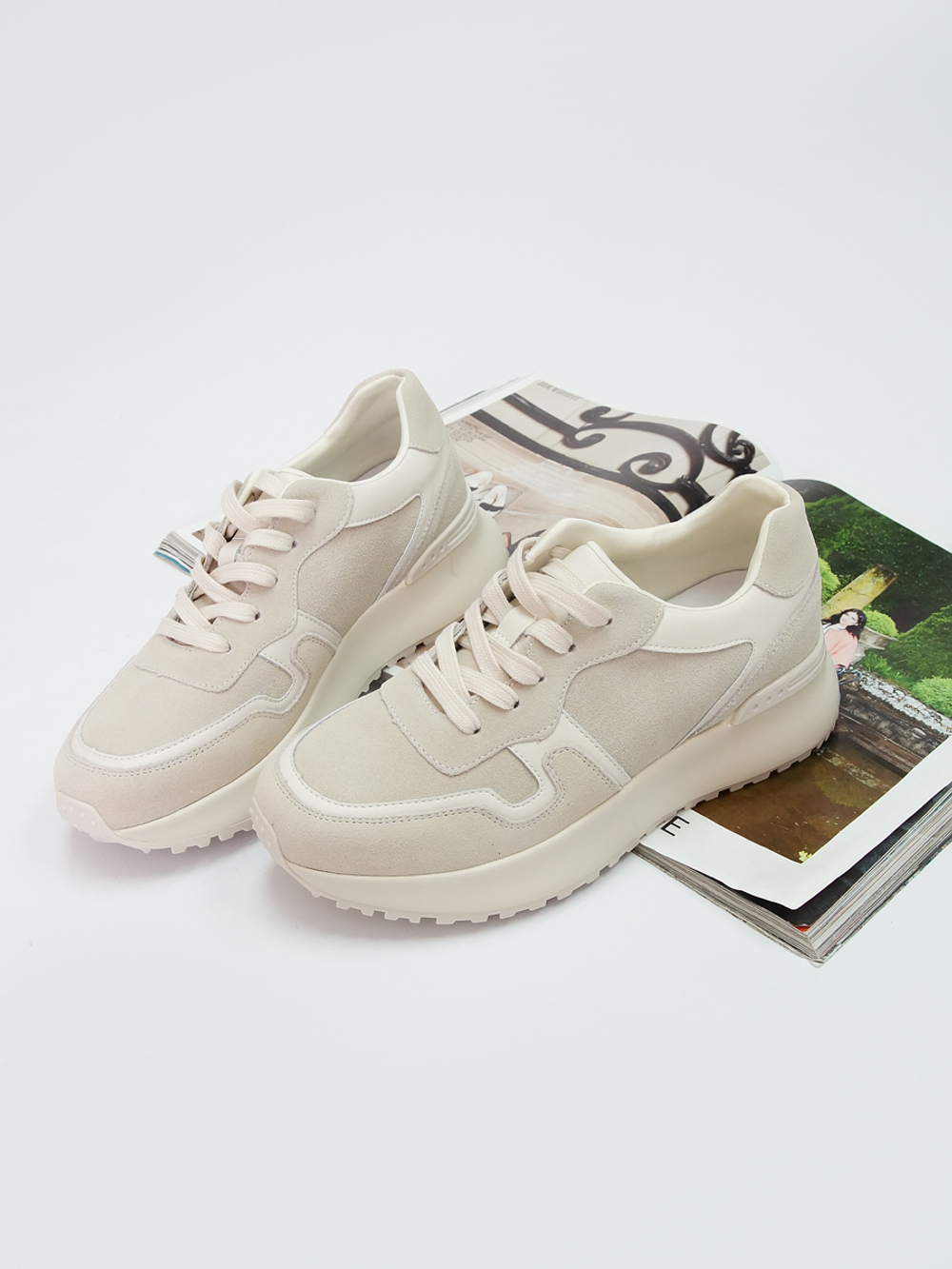 Кроссовки женские демисезонные