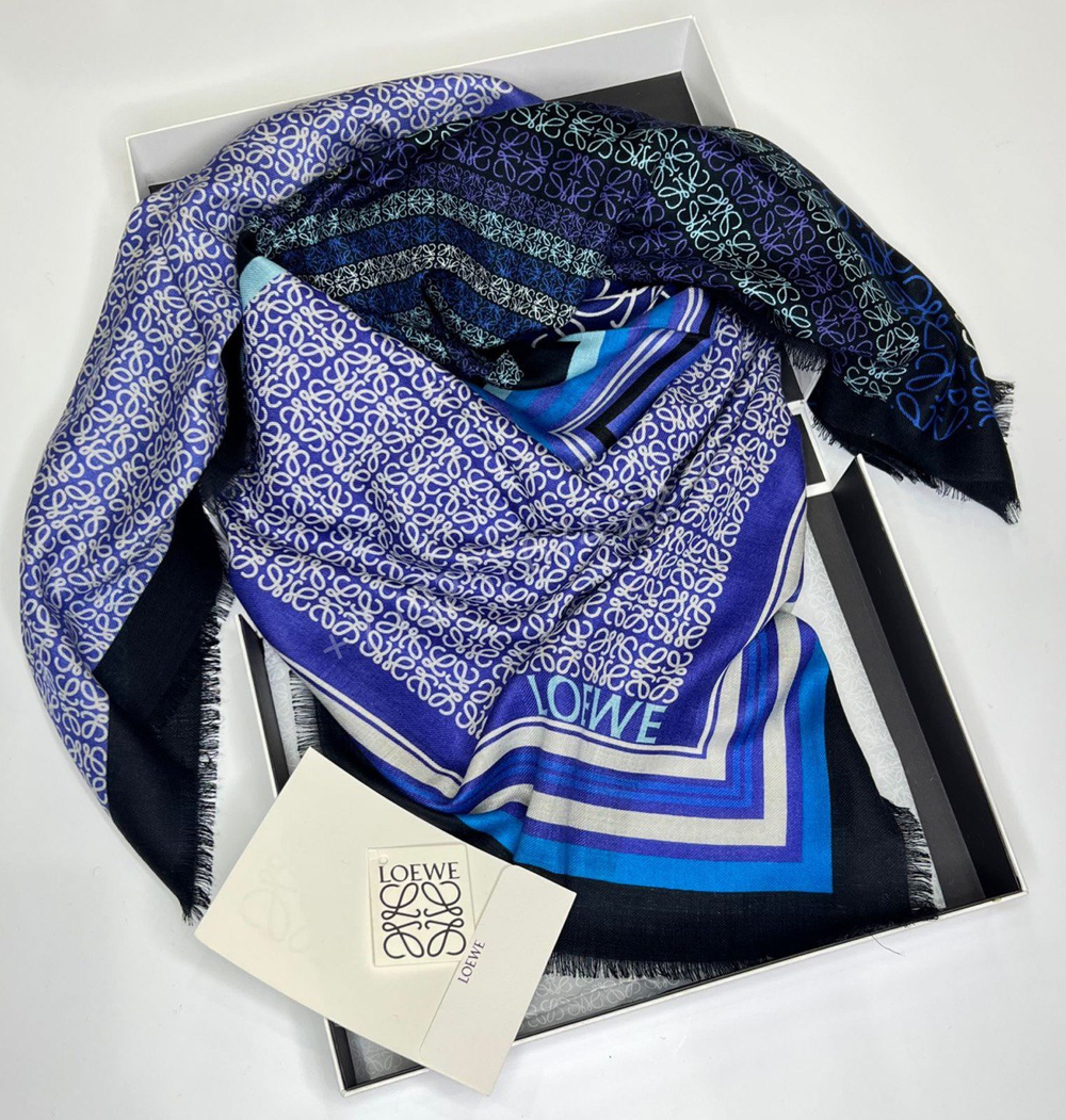 Шарф Loewe