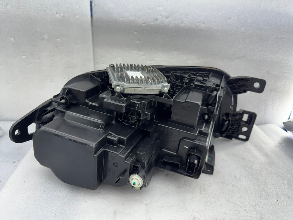 Оригинальная фара Citroen C5 Aircross