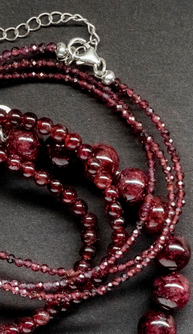 Цепочка "Memo about Soulmate" тонкая из граната с удлинителем 47-54 см