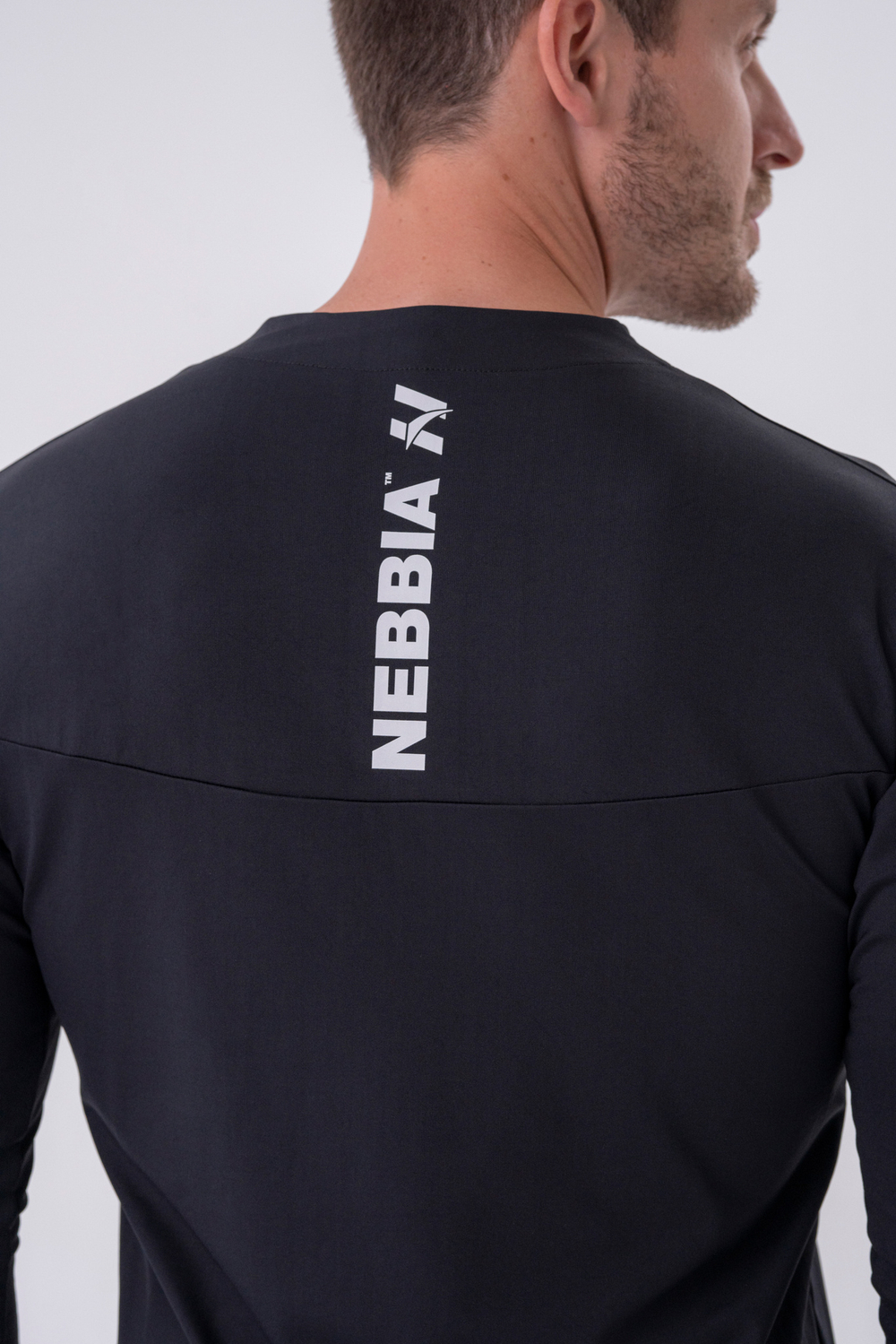 Мужской лонгслив Nebbia Functional Long-sleeve T-shirt “Layer Up” 329 Black