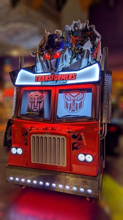 Аркадный автомат «Transformers: Shadows Rising»