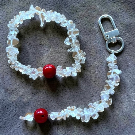 Браслет и обвес. Комплект. Горный хрусталь и Коралл