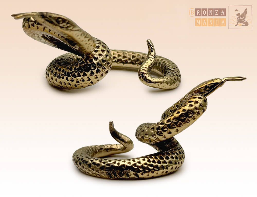 фигурка Змея жалящая